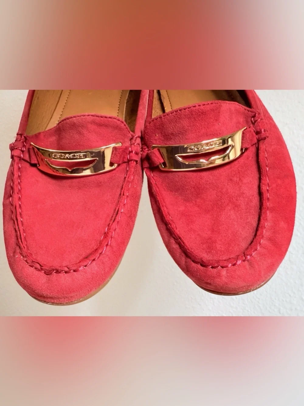 Coach Hot Pink Suede Driving Loafers Gold Logo Flats Womens 10 - Picture 14 of 14